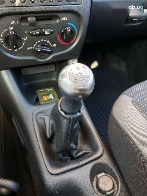 Peugeot 206 2009 - фото 27