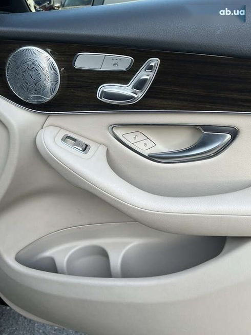 Mercedes-Benz GLC-Класс 2016 - фото 27
