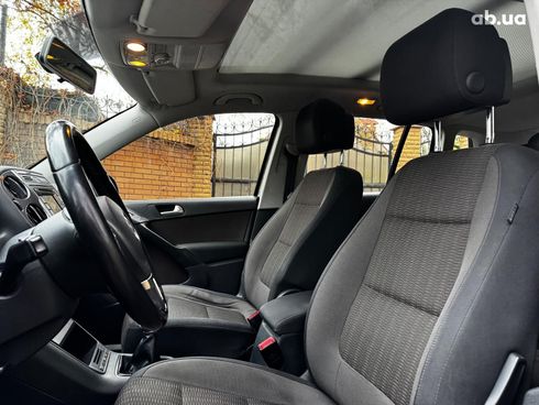 Volkswagen Tiguan 2012 коричневый - фото 24