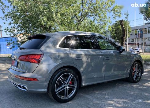 Audi SQ5 2018 - фото 26
