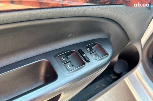 Skoda Octavia 2011 - фото 19