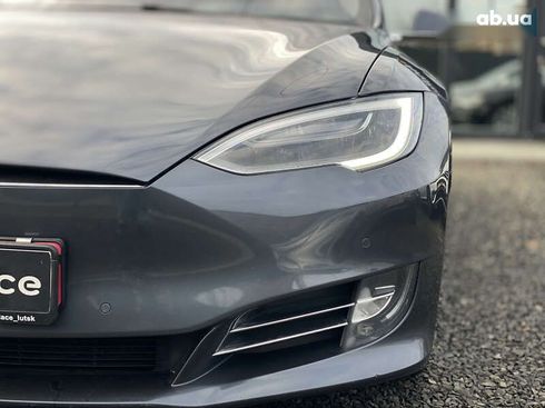 Tesla Model S 2017 - фото 9