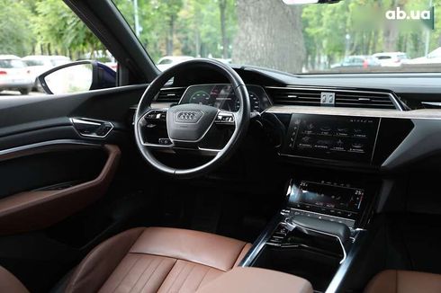Audi E-Tron 2022 - фото 15