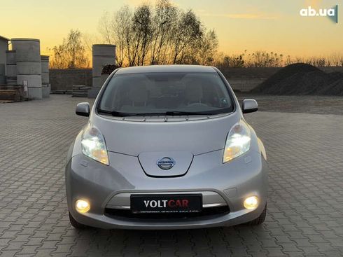 Nissan Leaf 2012 - фото 2