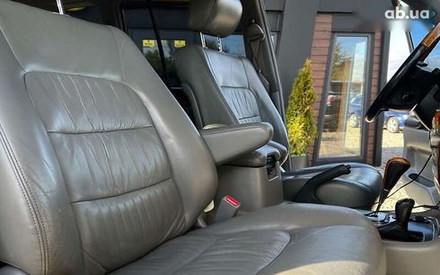Lexus LX 2006 - фото 23