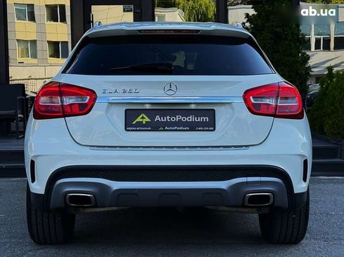 Mercedes-Benz GLA-Класс 2016 - фото 17