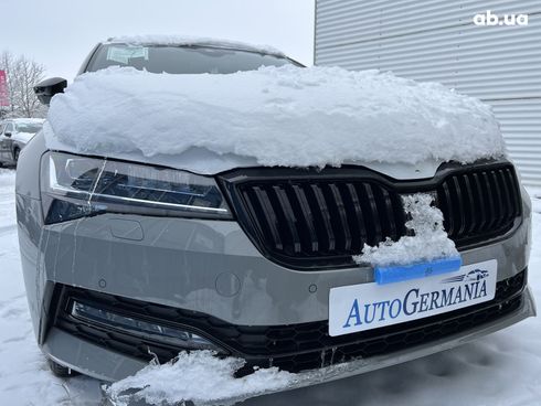 Skoda Octavia 2023 - фото 11