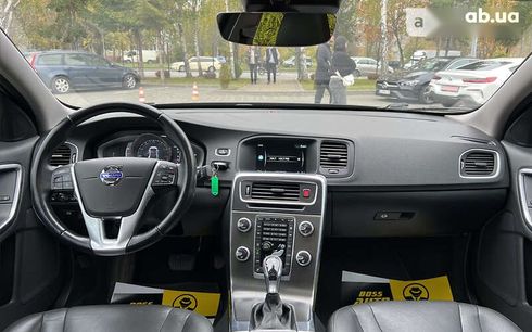 Volvo S60 2015 - фото 11