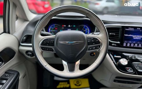 Chrysler Pacifica 2018 - фото 16