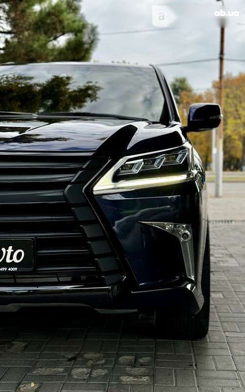 Lexus LX 2016 - фото 7