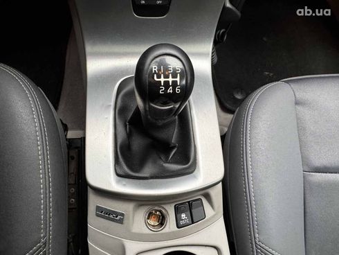 Volvo S40 2005 серый - фото 20