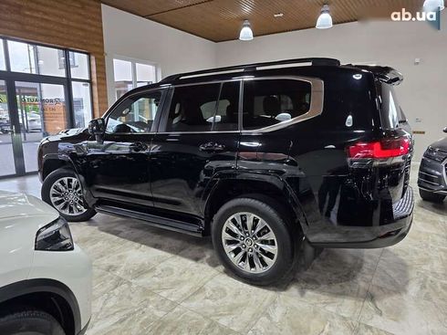 Toyota Land Cruiser 2022 - фото 25