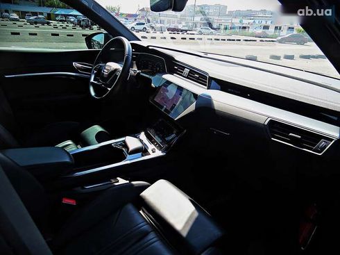 Audi E-Tron 2018 - фото 18