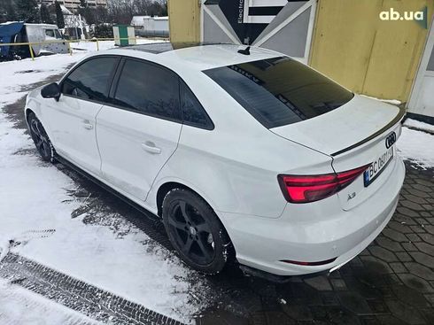 Audi A3 2018 - фото 23