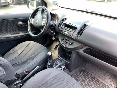 Nissan Note 2006 синий - фото 23