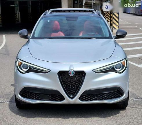 Alfa Romeo Stelvio 2019 - фото 15