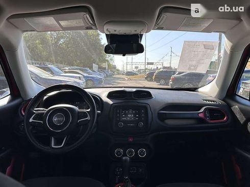 Jeep Renegade 2016 - фото 16