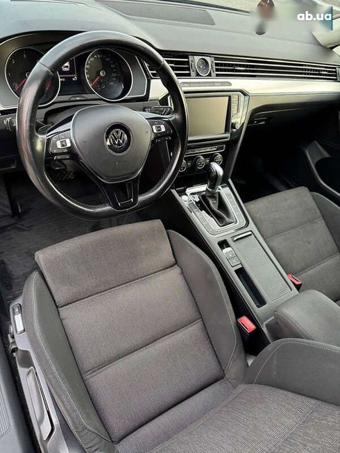 Volkswagen Passat 2015 - фото 7