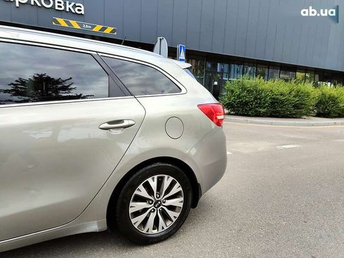 Kia Cee'd 2016 - фото 7