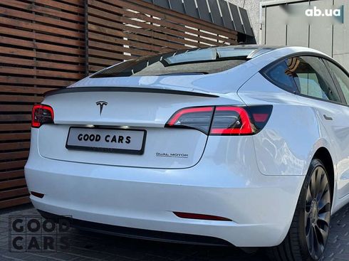 Tesla Model 3 2023 - фото 12