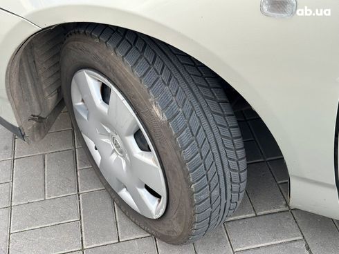 Toyota Corolla 2005 серый - фото 14