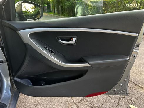 Hyundai Elantra 2014 серый - фото 20