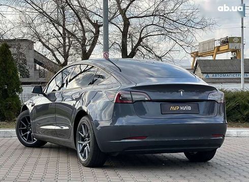 Tesla Model 3 2023 - фото 6