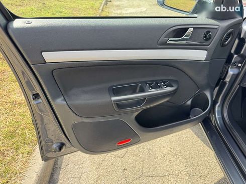 Skoda Octavia 2012 - фото 17