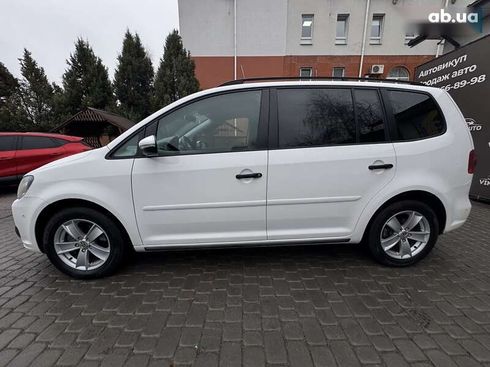 Volkswagen Touran 2011 - фото 6