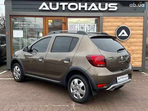 Renault Sandero 2019 - фото 8