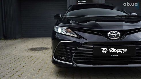 Toyota Camry 2023 - фото 7