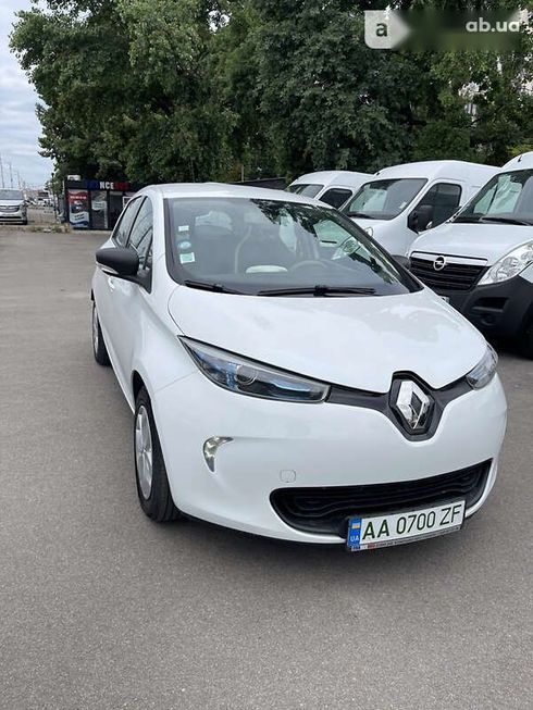 Renault Zoe 2017 - фото 2