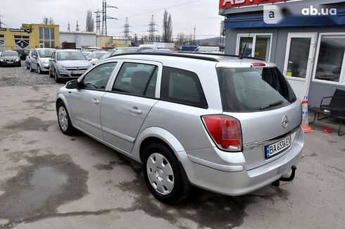 Opel Astra 2005 - фото 11