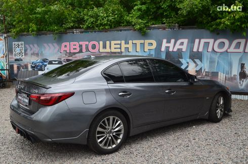 Infiniti Q50 2018 серый - фото 6
