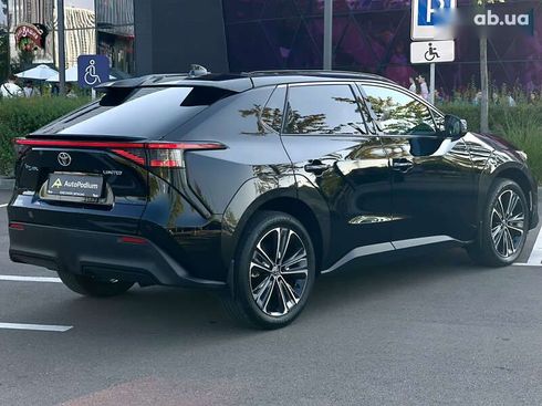 Toyota bZ 2023 - фото 10