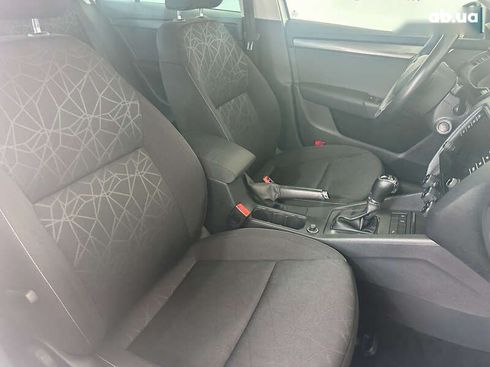 Skoda Octavia 2018 - фото 8