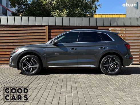 Audi Q5 2020 - фото 4