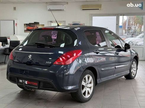 Peugeot 308 2012 - фото 13