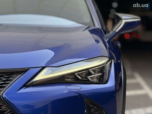 Lexus UX 2020 - фото 11
