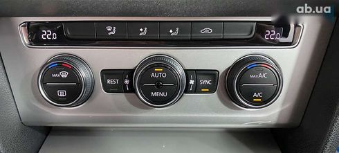 Volkswagen Passat 2018 - фото 21