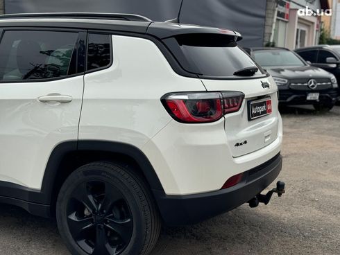 Jeep Compass 2019 белый - фото 9