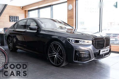 BMW 7 серия 2017 - фото 3