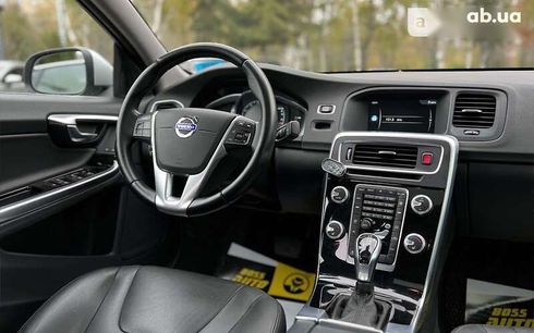 Volvo S60 2014 - фото 13