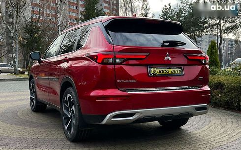 Mitsubishi Outlander 2022 - фото 5