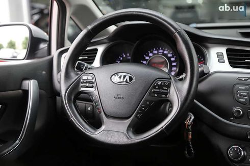 Kia Cee'd 2014 - фото 15