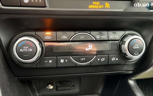 Mazda 3 2018 - фото 17