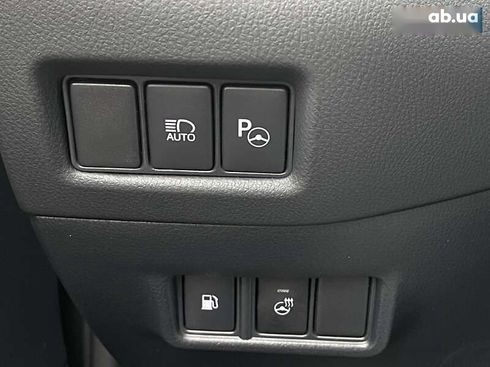 Toyota C-HR 2022 - фото 26