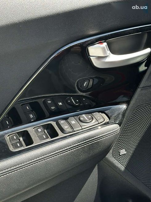 Kia Niro 2017 - фото 6