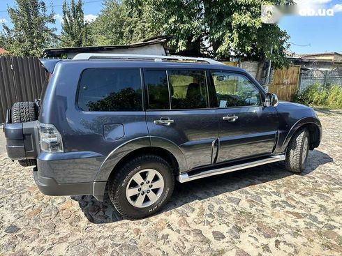 Mitsubishi Pajero Wagon 2008 - фото 14