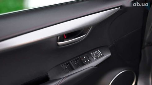 Lexus NX 2016 - фото 18